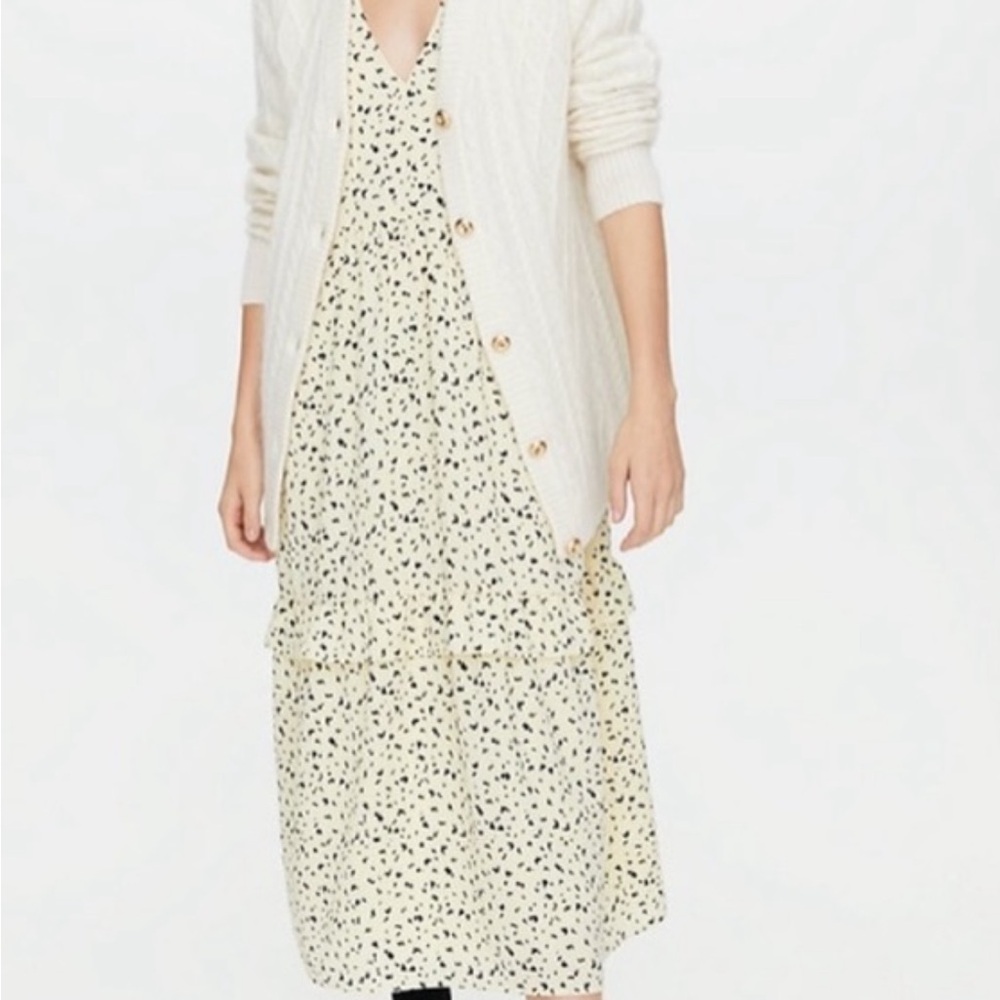 Aritzia Cream Cardigan